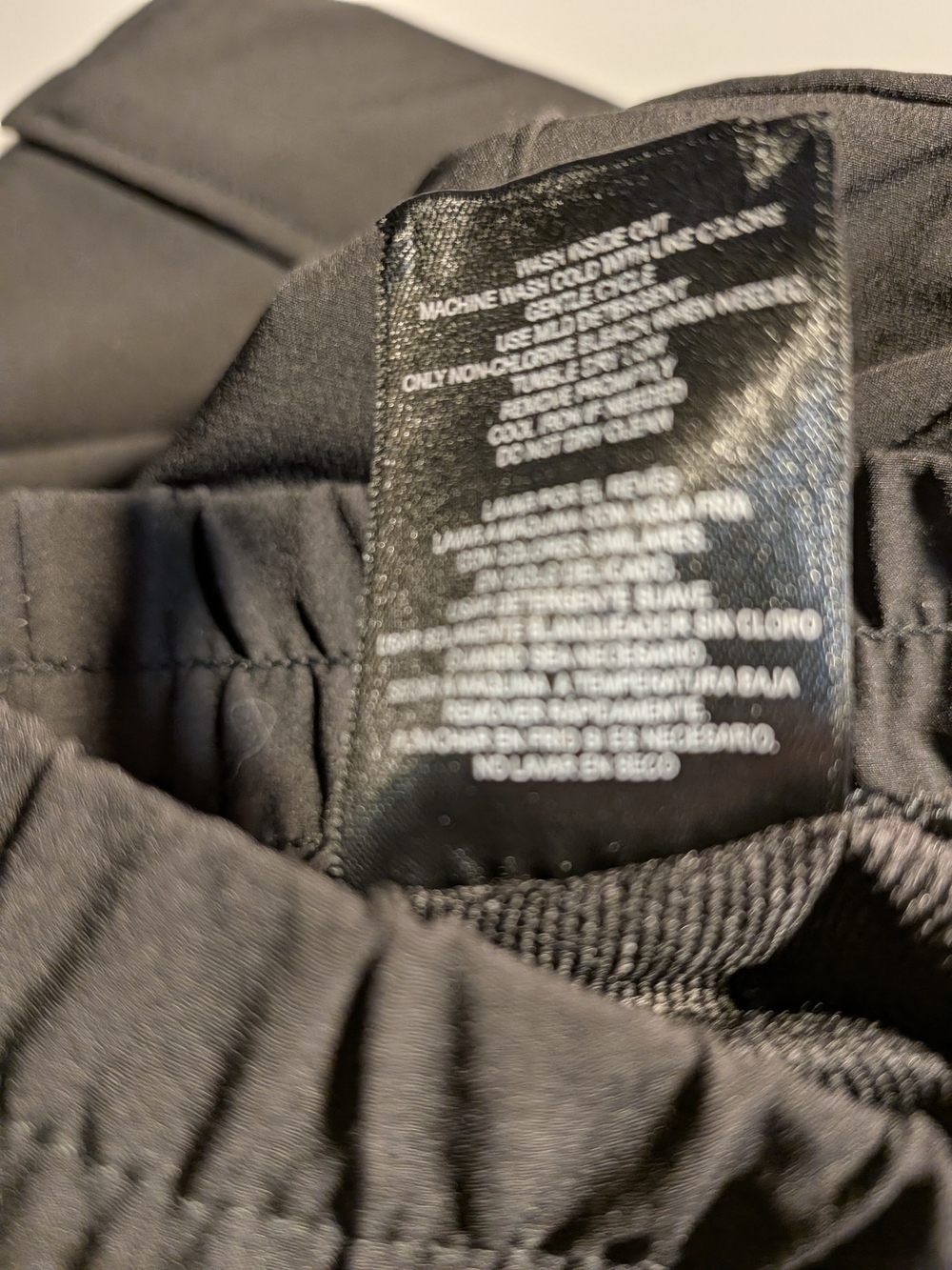 32 Degrees Heat Women's Black Cargo Jogger Pants - Picture 7 of 7